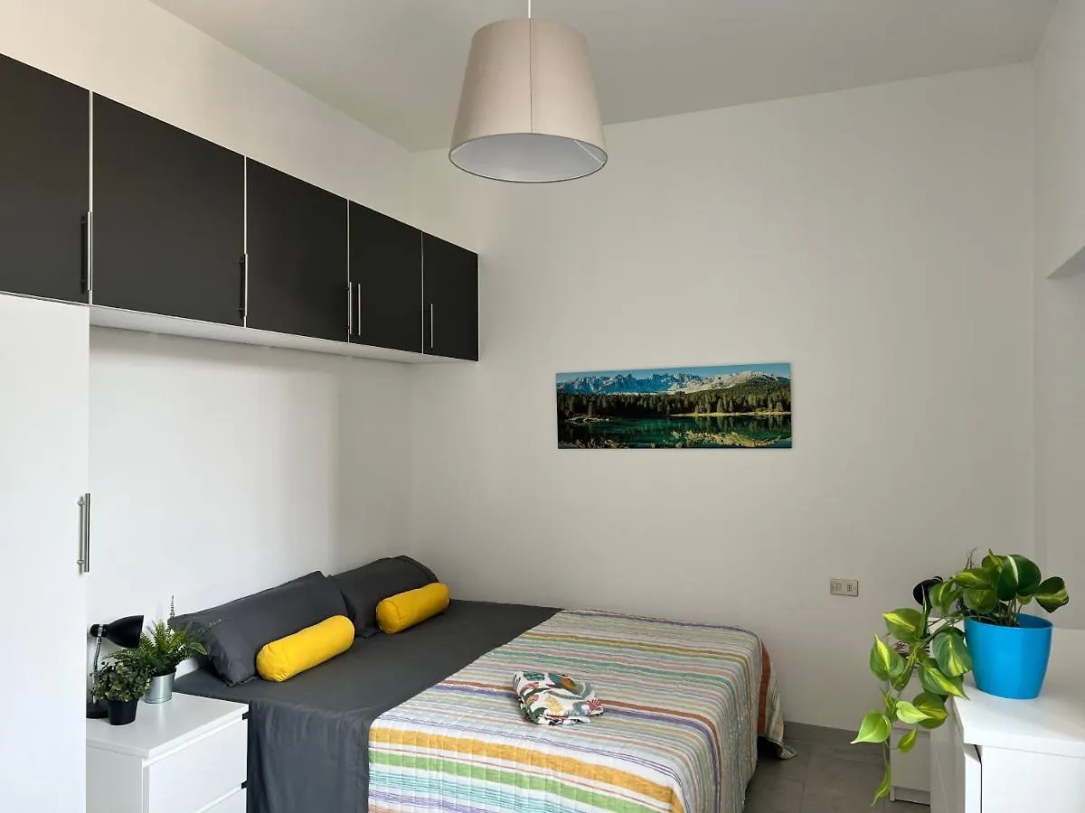Bnbook Cascina Crennese غالاّراتي شقة