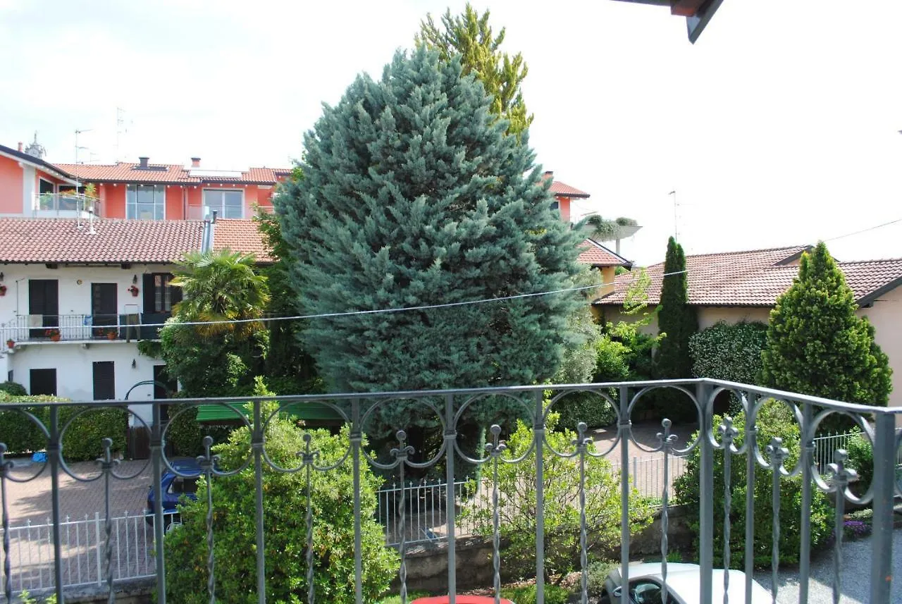 Bnbook Cascina Crennese غالاّراتي 0*,