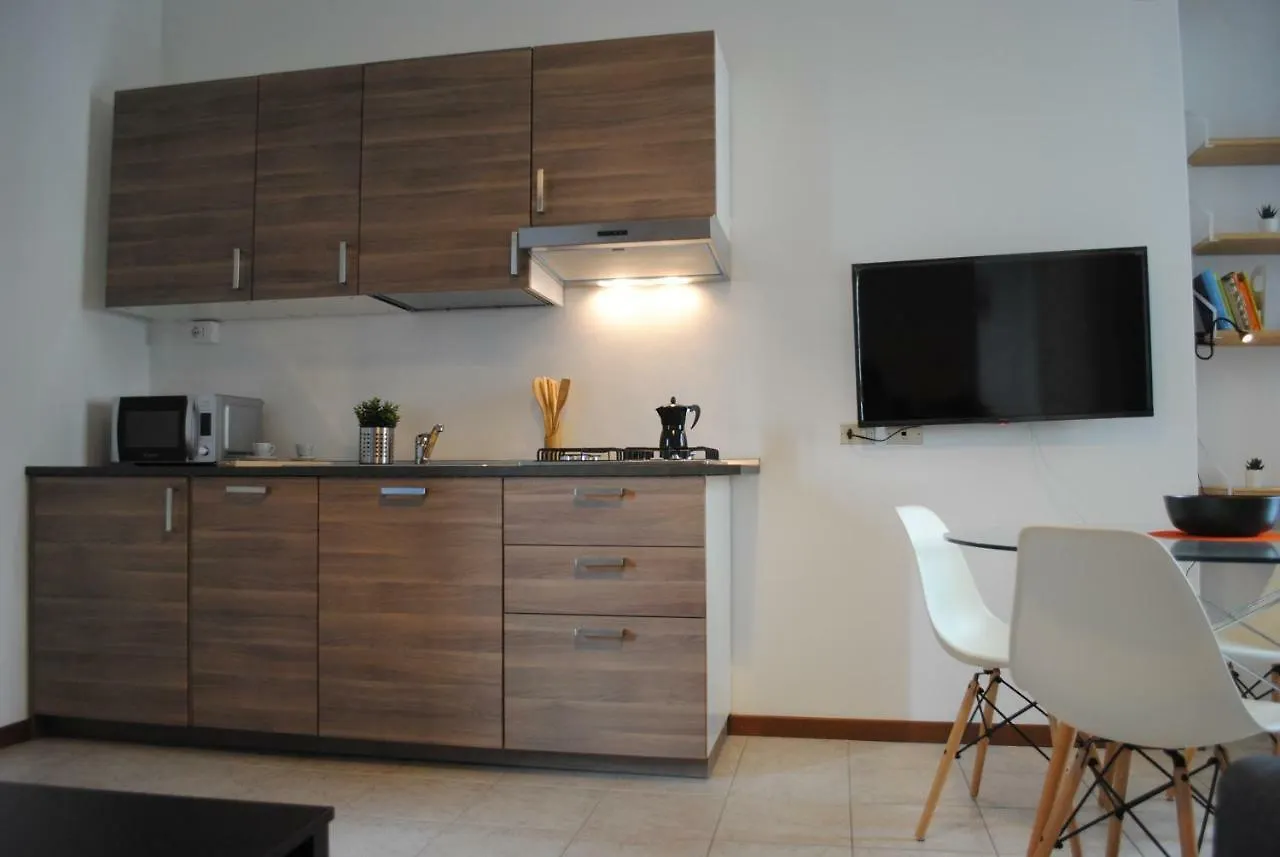 Bnbook Cascina Crennese Gallarate 0*,